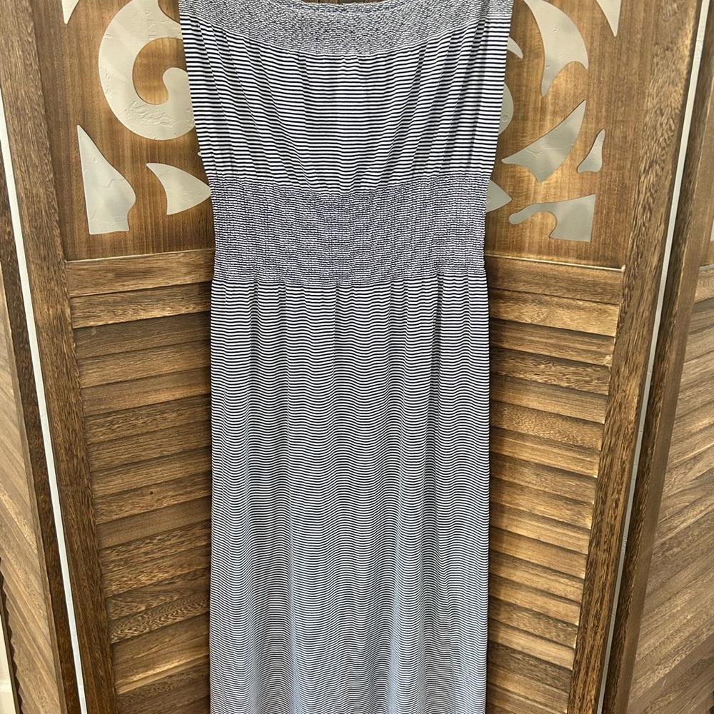 Lark + Grey Navy Smoked Strapless Casual Dress - Picture 5 of 6